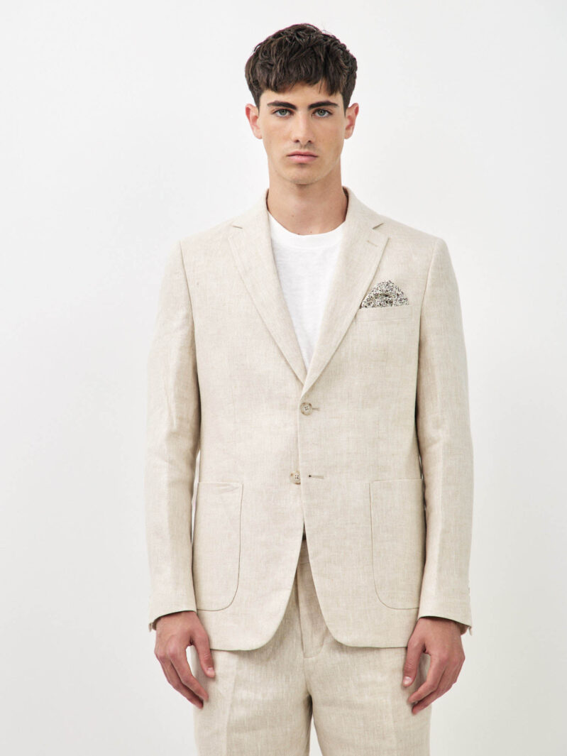 844 אוף וויט 8